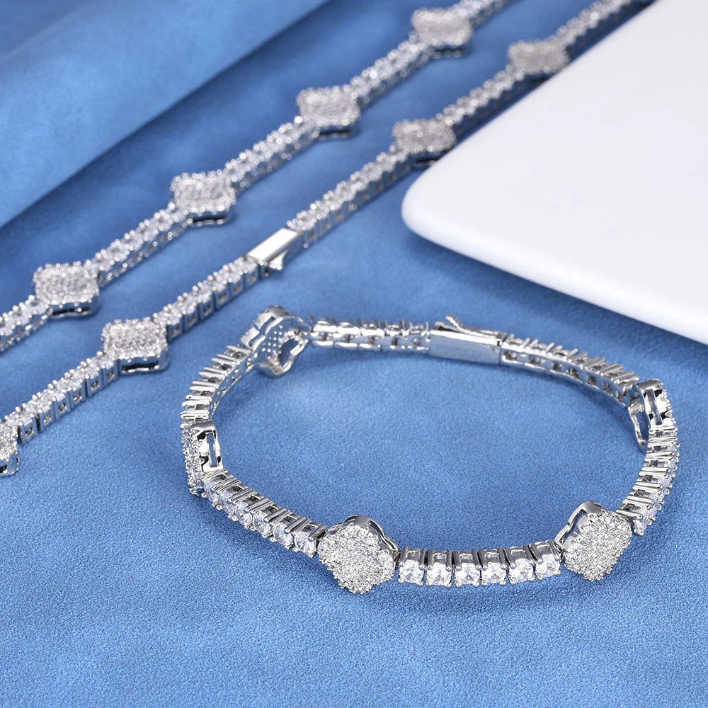 Four Leaf Clover Bracelet