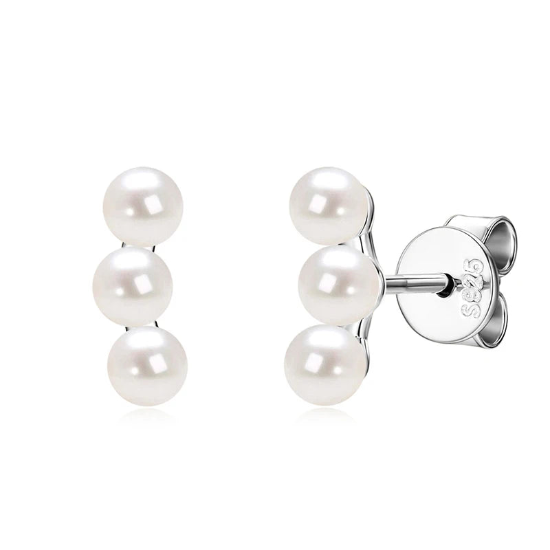 Victoria Elegance Pearl Studs