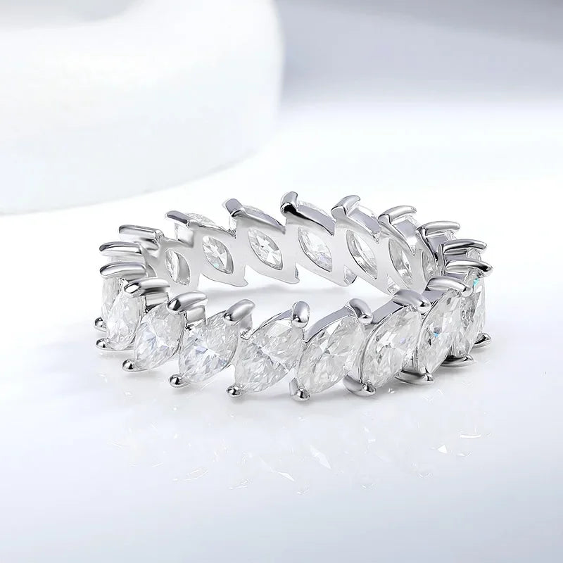 Gleam Royale Ring