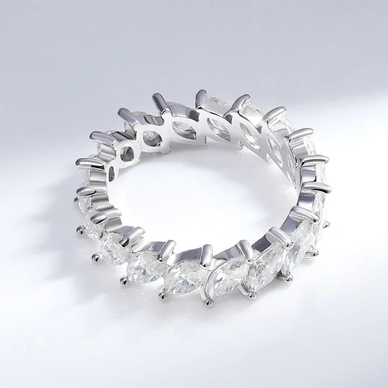 Gleam Royale Ring