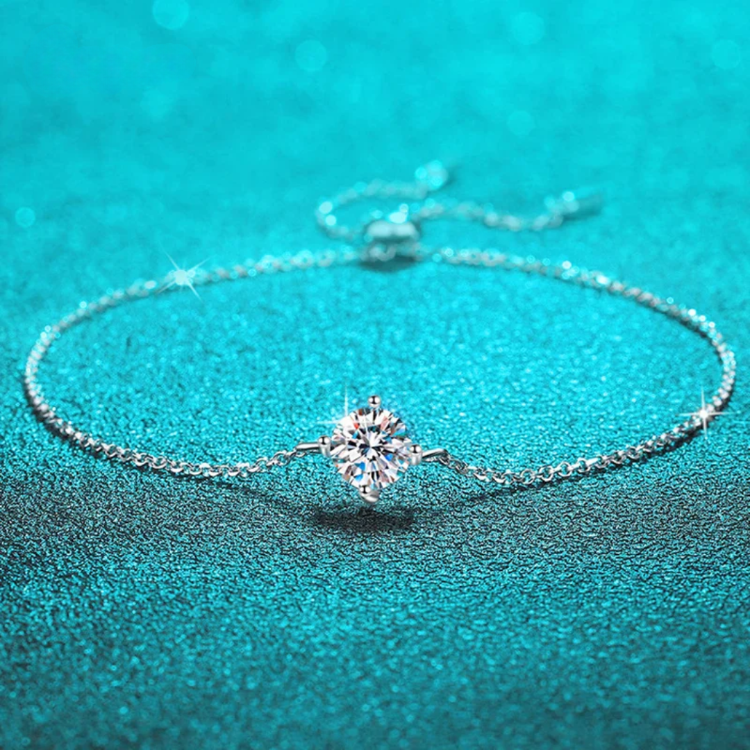 Solitaire Grace Bracelet